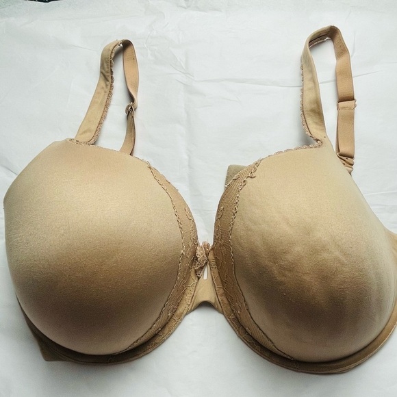 Victoria’s Secret Body Victoria Beige Lace Perfect Shape Underwire Bra, 38DDD - Picture 1 of 9